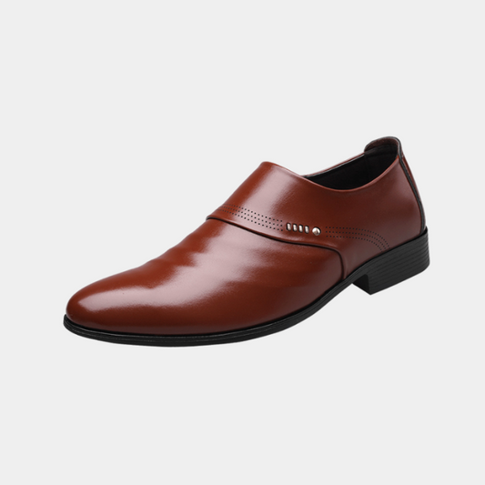 Brown pointed toe leather dress shoes